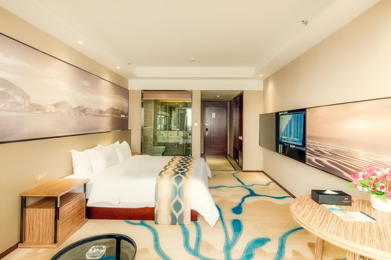 Manhatton Hotel Guilin North Railway Station Bagian luar foto