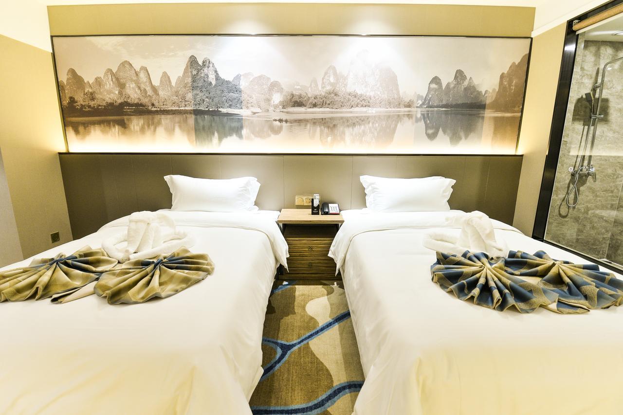 Manhatton Hotel Guilin North Railway Station Bagian luar foto